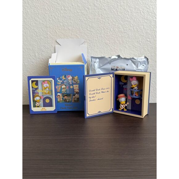 POP MART Disney Classic Fairy Tales Series Figure - Donald Duck - Picture 1 of 4